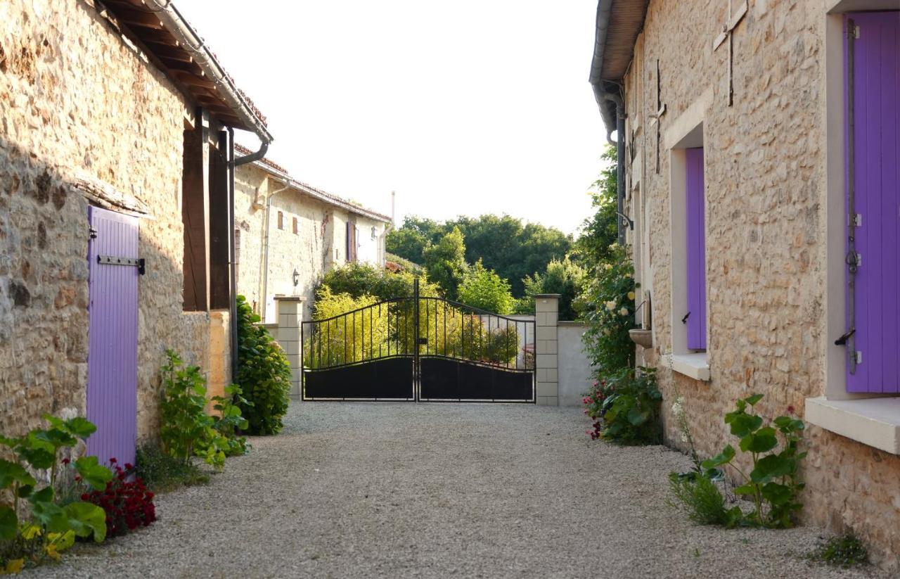 Gite Rural La Maison Mauve Ventouse Zewnętrze zdjęcie