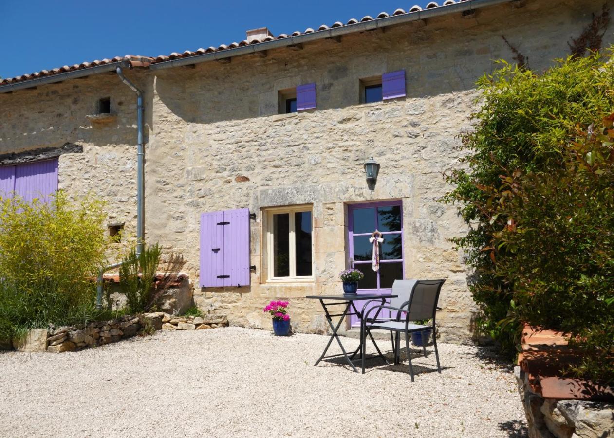 Gite Rural La Maison Mauve Ventouse Zewnętrze zdjęcie