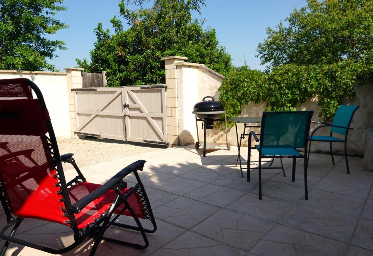 Gite Rural La Maison Mauve Ventouse Zewnętrze zdjęcie